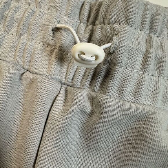 NWT NFL Team Apparel Women’s Gray Sweatpants Joggers with Ravens Logo - Size XL - Picture 7 of 8